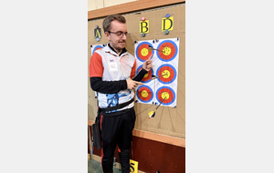 LOUHANS, ON A DÉBARQUÉ, ON A TIRÉ, ON A TOUT RAFLÉ