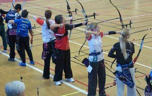 LES ARCHERS AUXONNAIS ONT TRANSFORMÉ LEUR TERRAIN EN ARÈNE DE CHAMPIONS